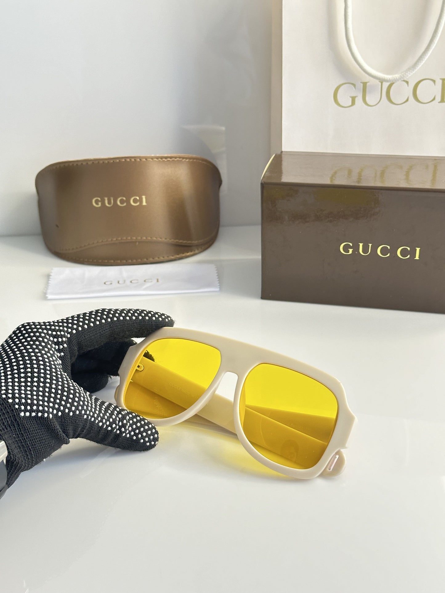 Guccii Cream and Yellow Primium Sunglasses