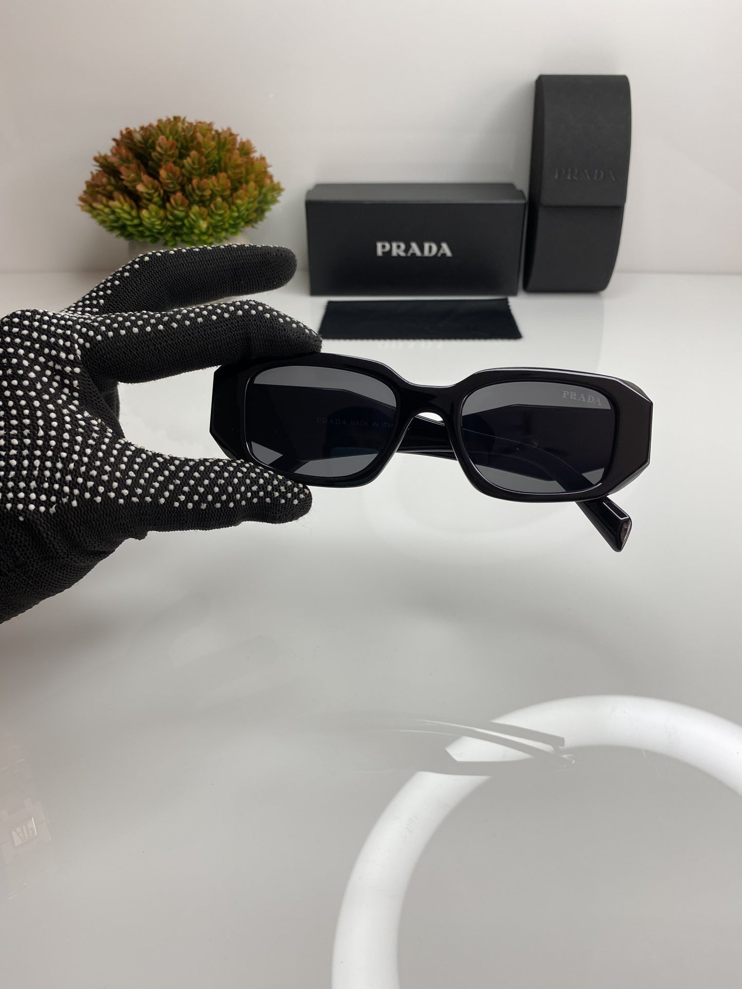 Pradaa Milano Black Unisex Sunglasses