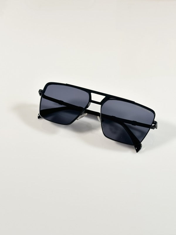 Louiis Vuitton Black Shaded Primium Sunglasses