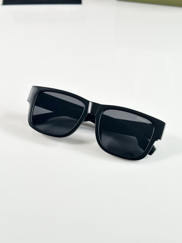 Burberryy Exclusive Black and Black Sunglasses