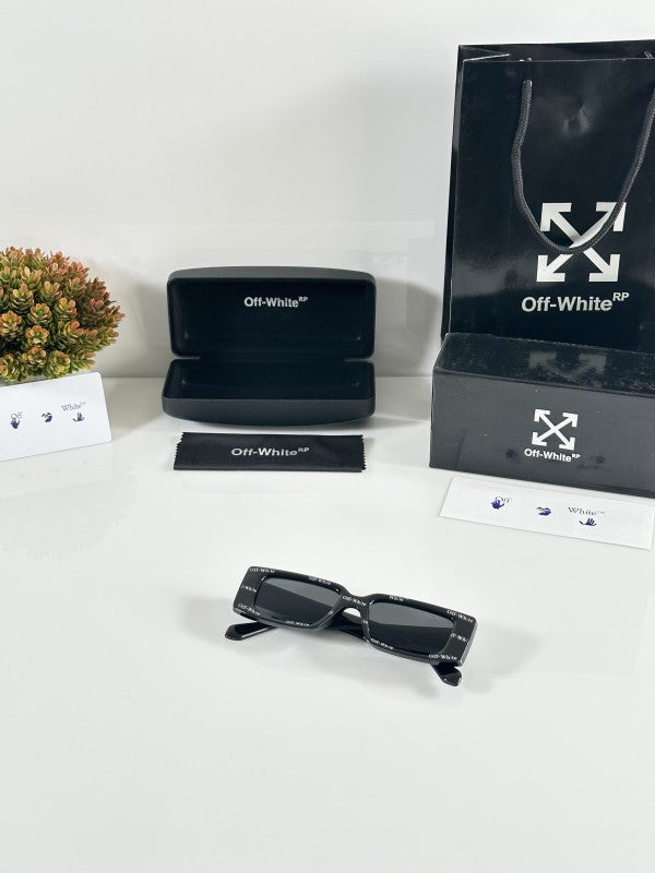 Off Whiite Primium Black and White sunglasses