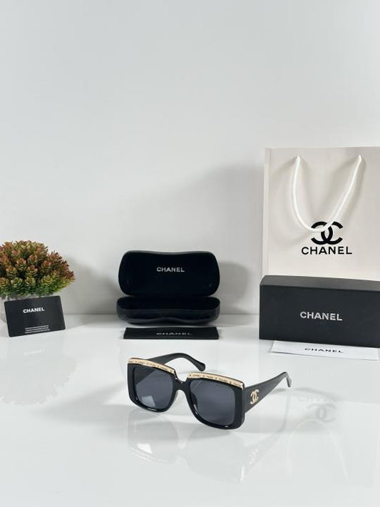 Chanell Classic Elegent Gold Black Sunglasses