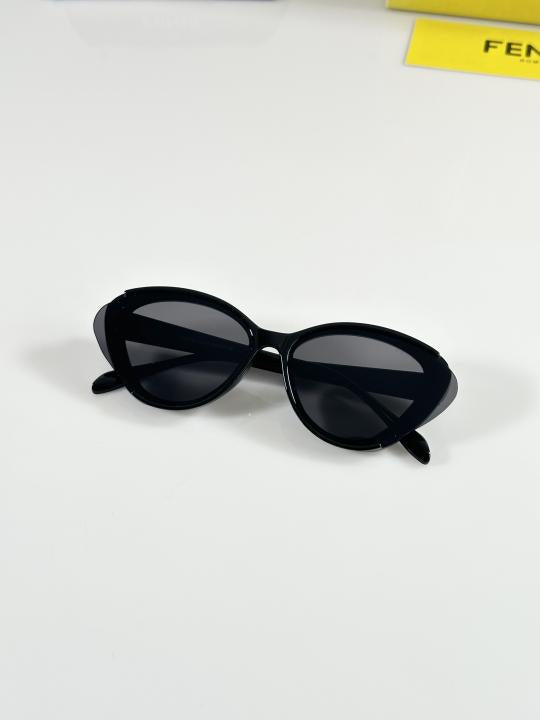 Fendii Classic Water Black Sunglasses