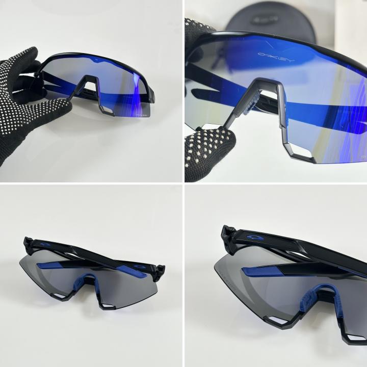 Oaklley Pitchman Blue Retro Sport Sunglasses