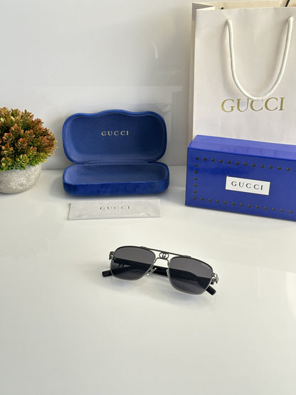 Guccii Unisex Gun and Black Sunglasses