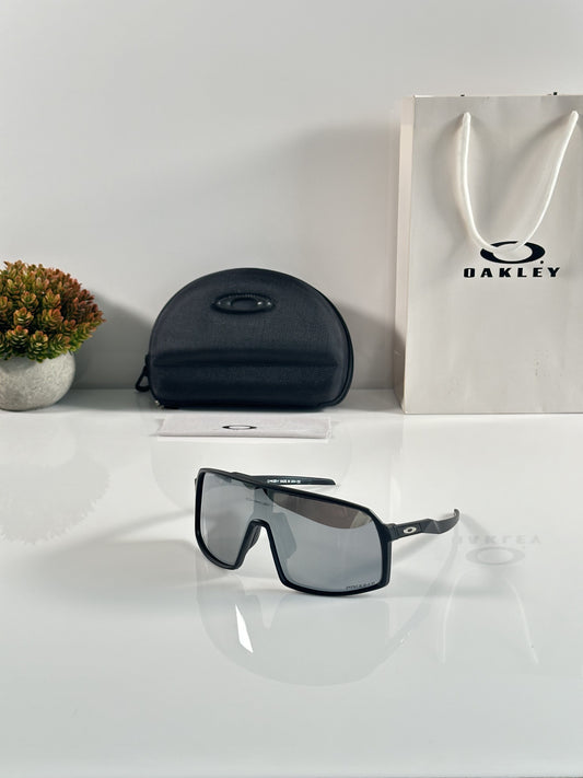 Oaklley Black and Silver Mercury Asthetic Sport Sunglasses
