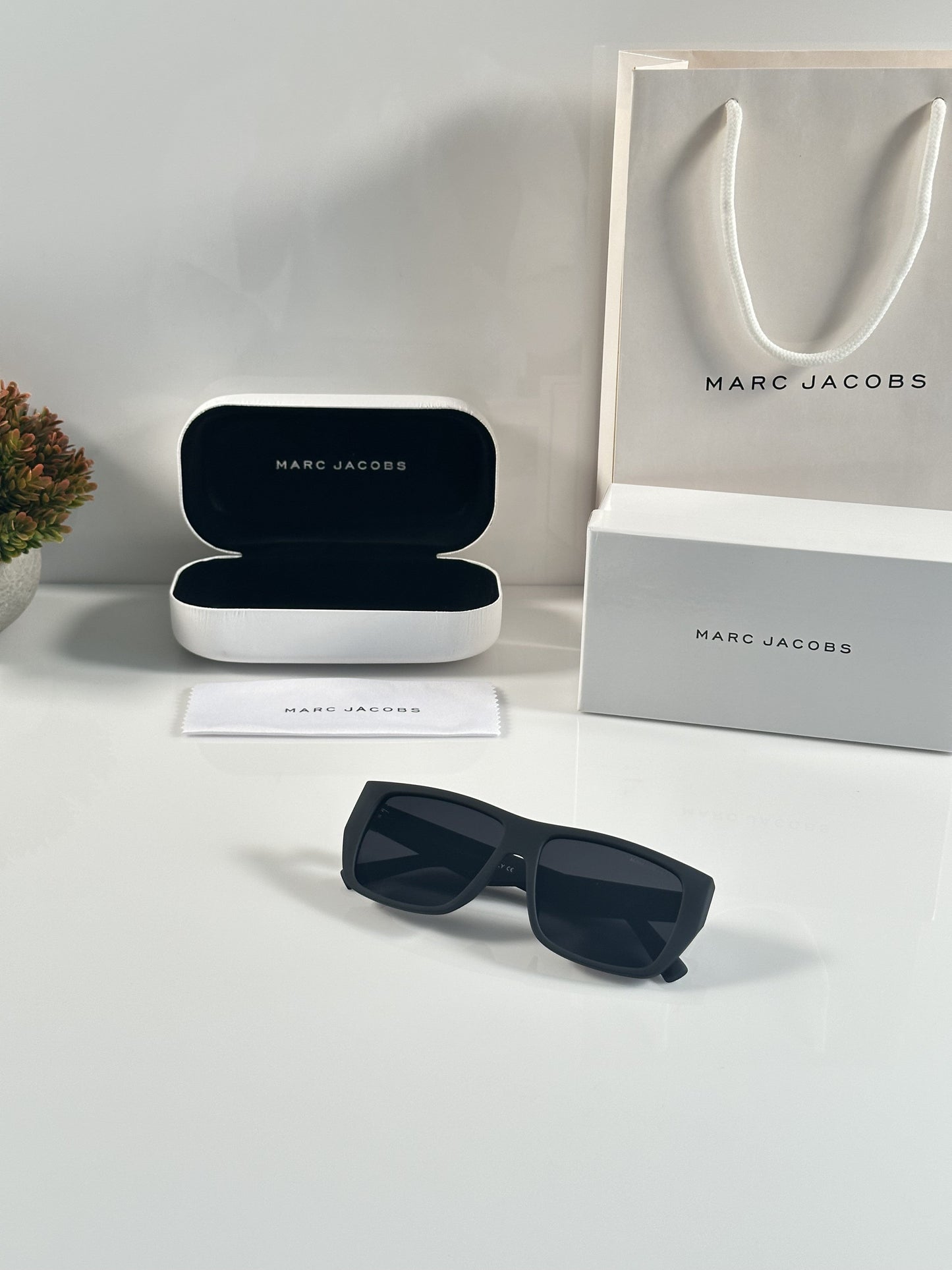 Marc Jaccobs Eclipse Sunglasses