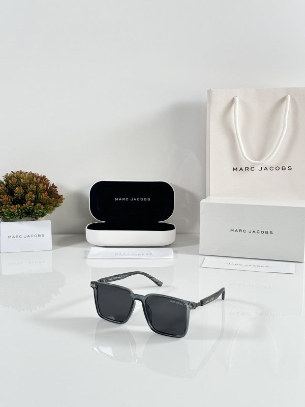 Marrc Jaccobs Classic Elegent Grey Sunglasses