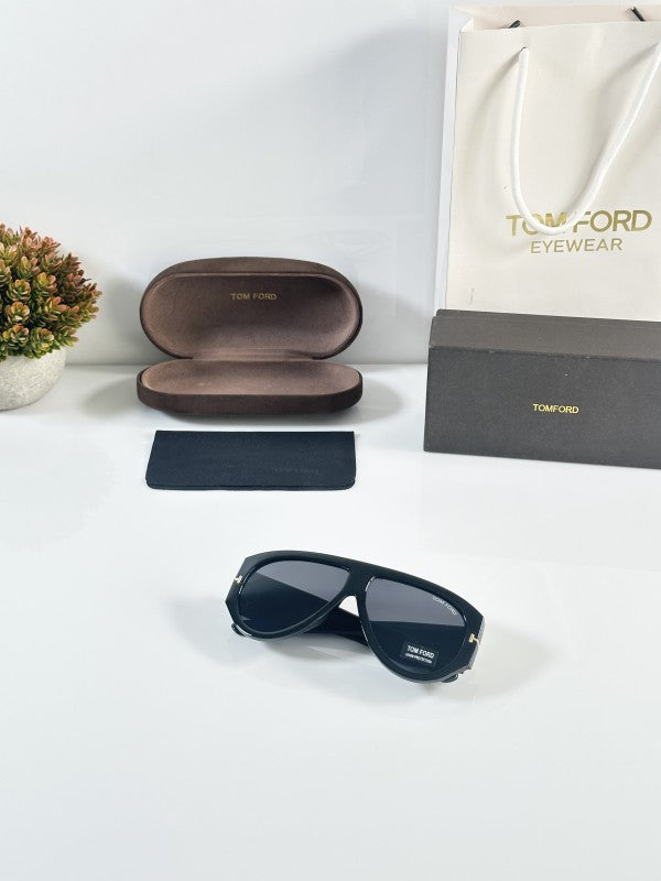 Tomforrd Unisex Primium Black Elegent Sunglasses