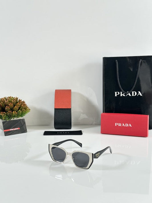 Pradaa Woman Primium Silver and Black Sunglasses
