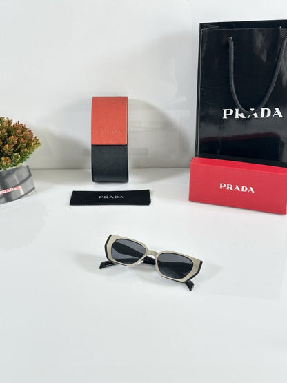 Pradaa Woman Primium Silver and Black Sunglasses