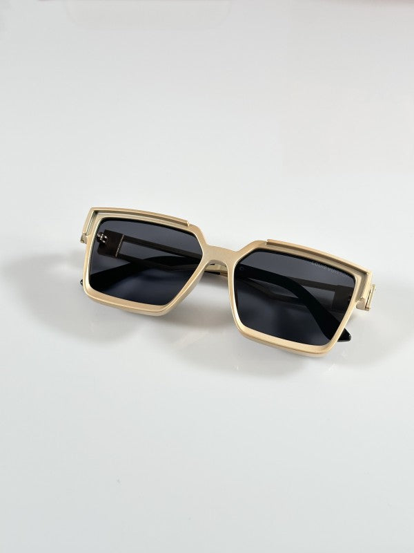Louiis Vuiitton Gold Black Sunglasses