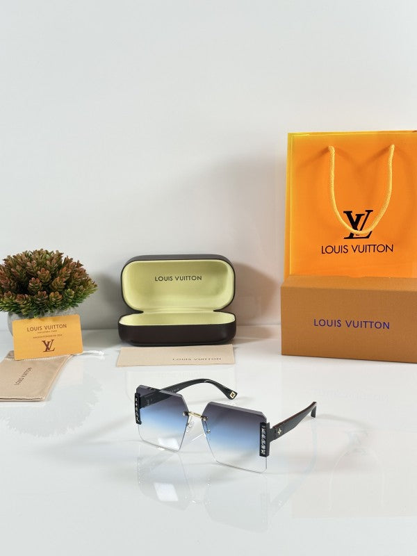 Louiis Vuiitton Black and Blue Sunglasses