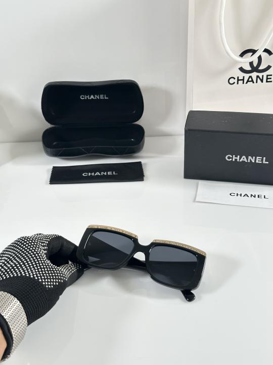 Chanell Classic Elegent Gold Black Sunglasses