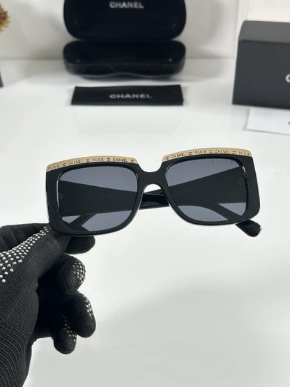 Chanell Classic Elegent Gold Black Sunglasses